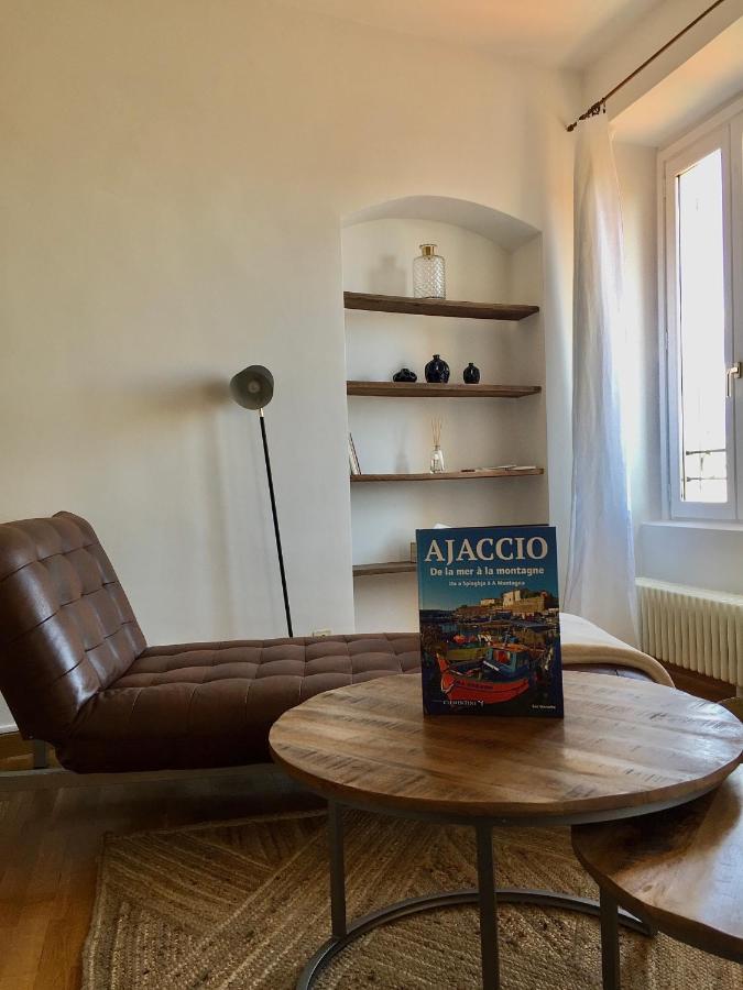 Chez Andrea, Centre Historique Ajaccio Apartment อฌักซิโอ้ ภายนอก รูปภาพ